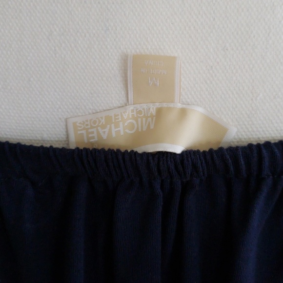 Top - Picture 4 of 4